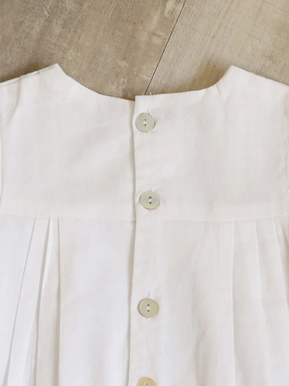 White Cotton Linen Creeper Bubble Feltman Brothers/Carriage Boutique 6M NWT